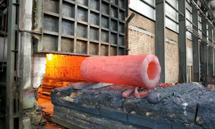 大型锻件厂：大型锻件液体渗透的检验方法